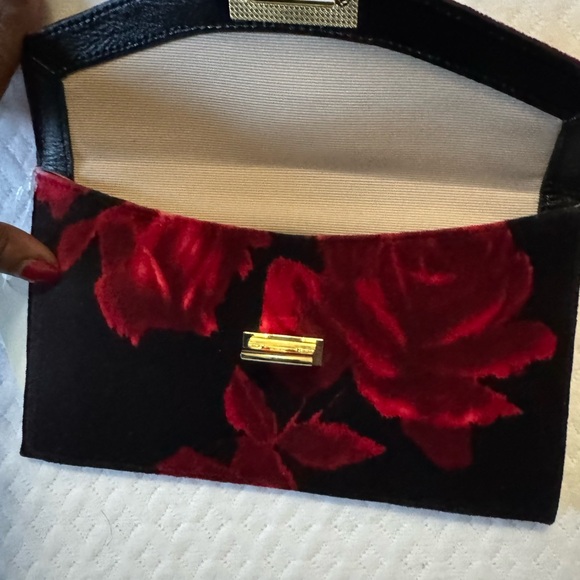 Talbots Elegant Black and Red Floral Clutch Velvet Like BNWT - Picture 2 of 6
